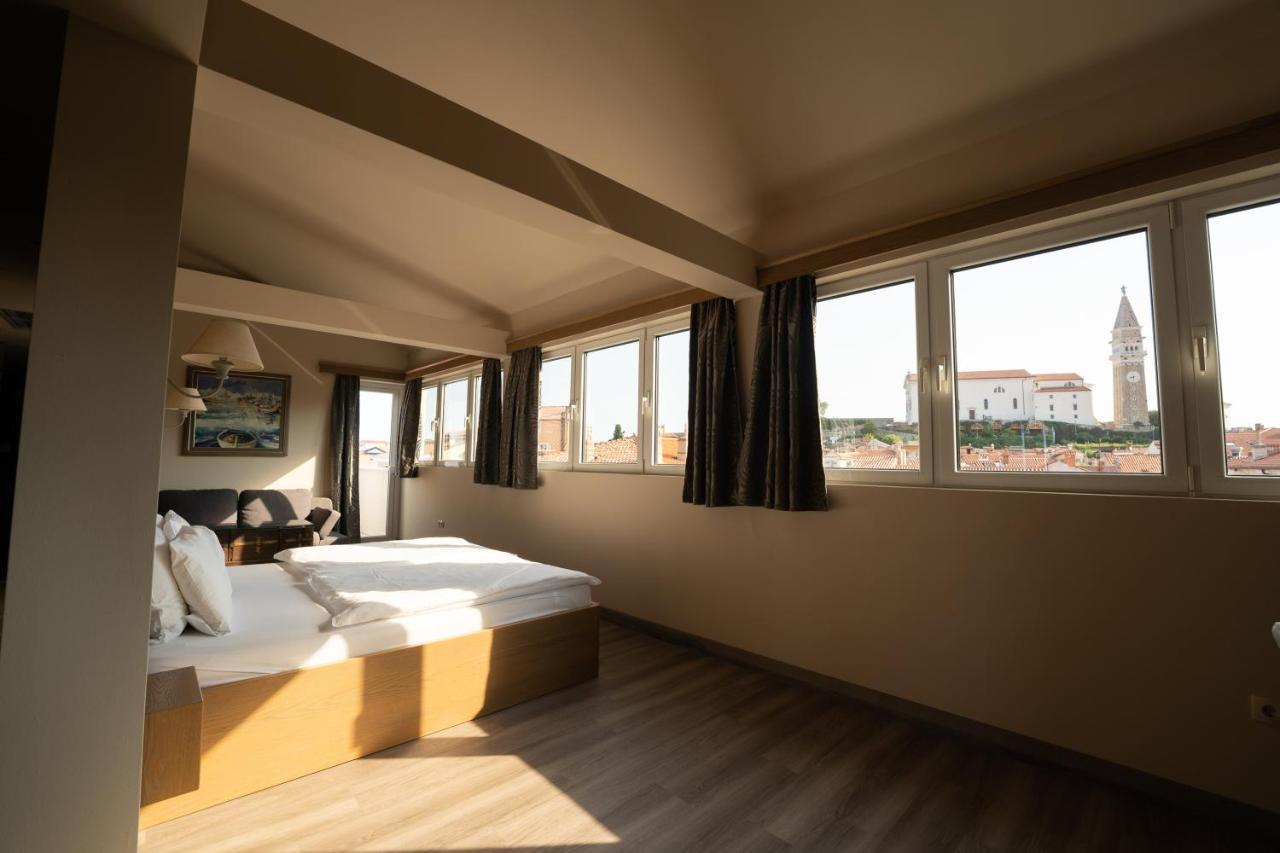 Hotel Piran Ngoại thất bức ảnh