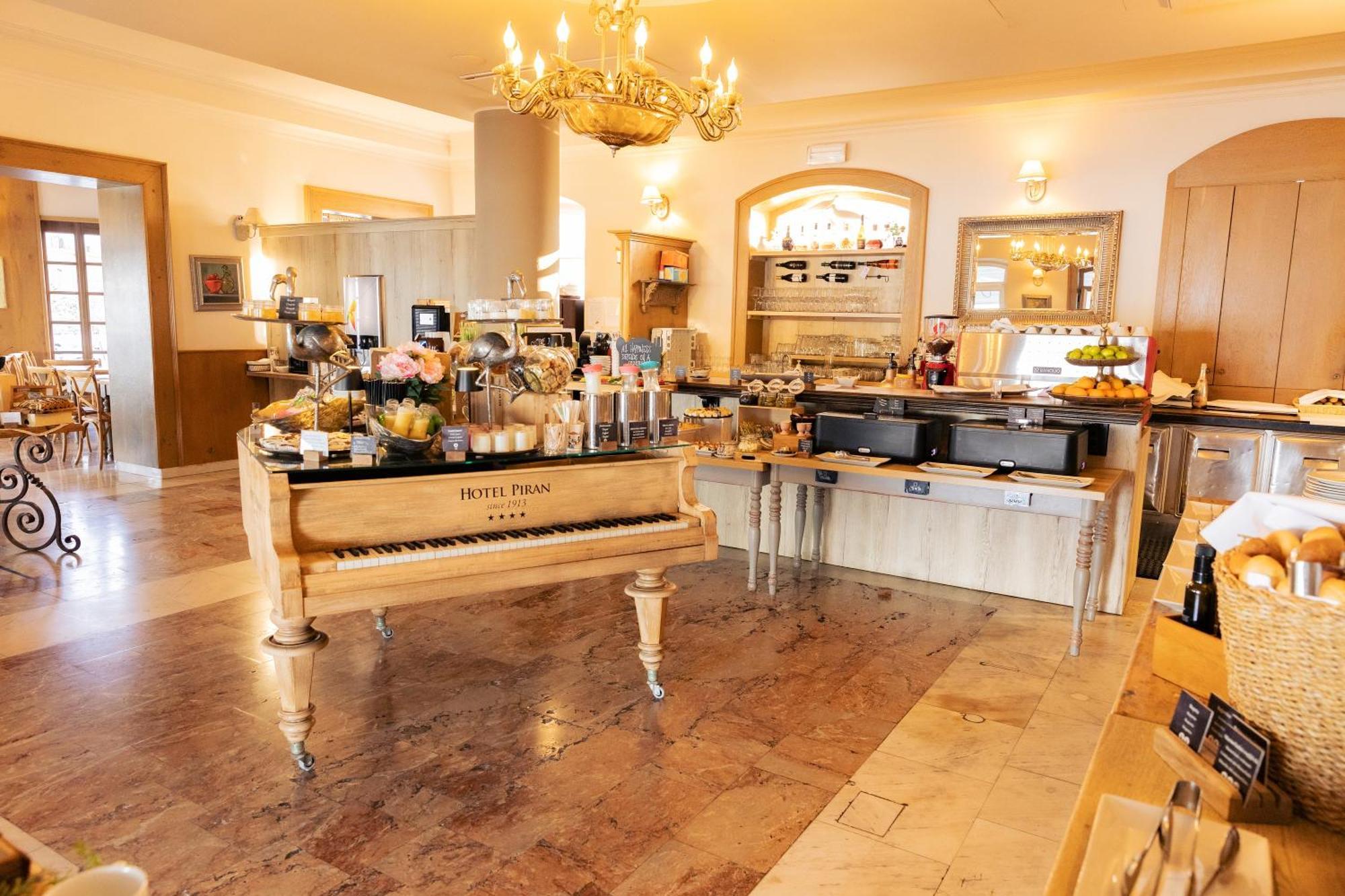 Hotel Piran Ngoại thất bức ảnh